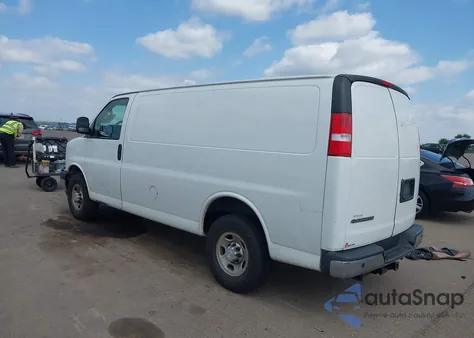 2017 Chevrolet Express 2500 Work Van from USA, damaged, VIN 1GCWGAFG8H1123017